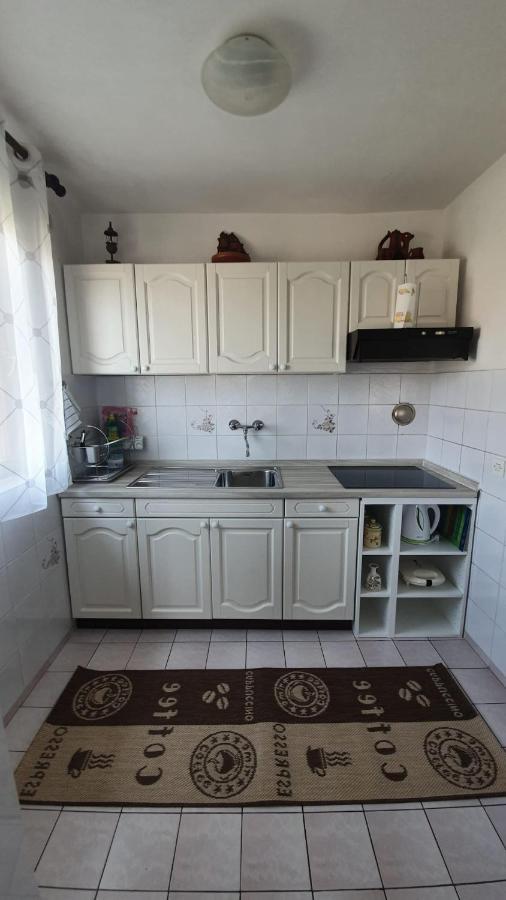 Apartmani Sofia Нівице Екстер'єр фото
