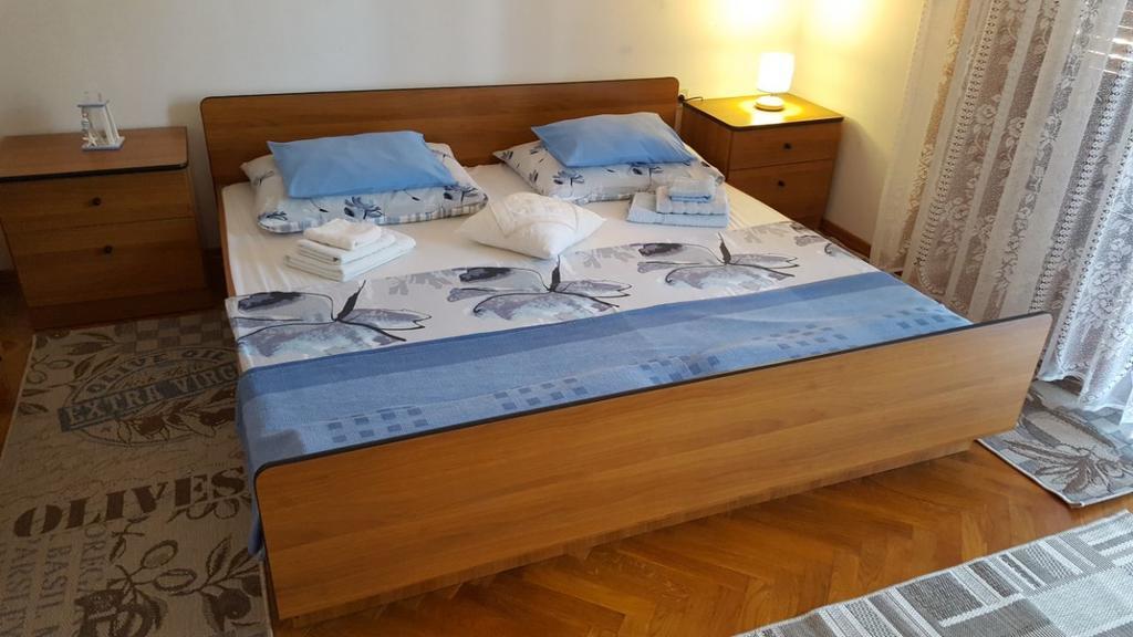 Apartmani Sofia Нівице Екстер'єр фото